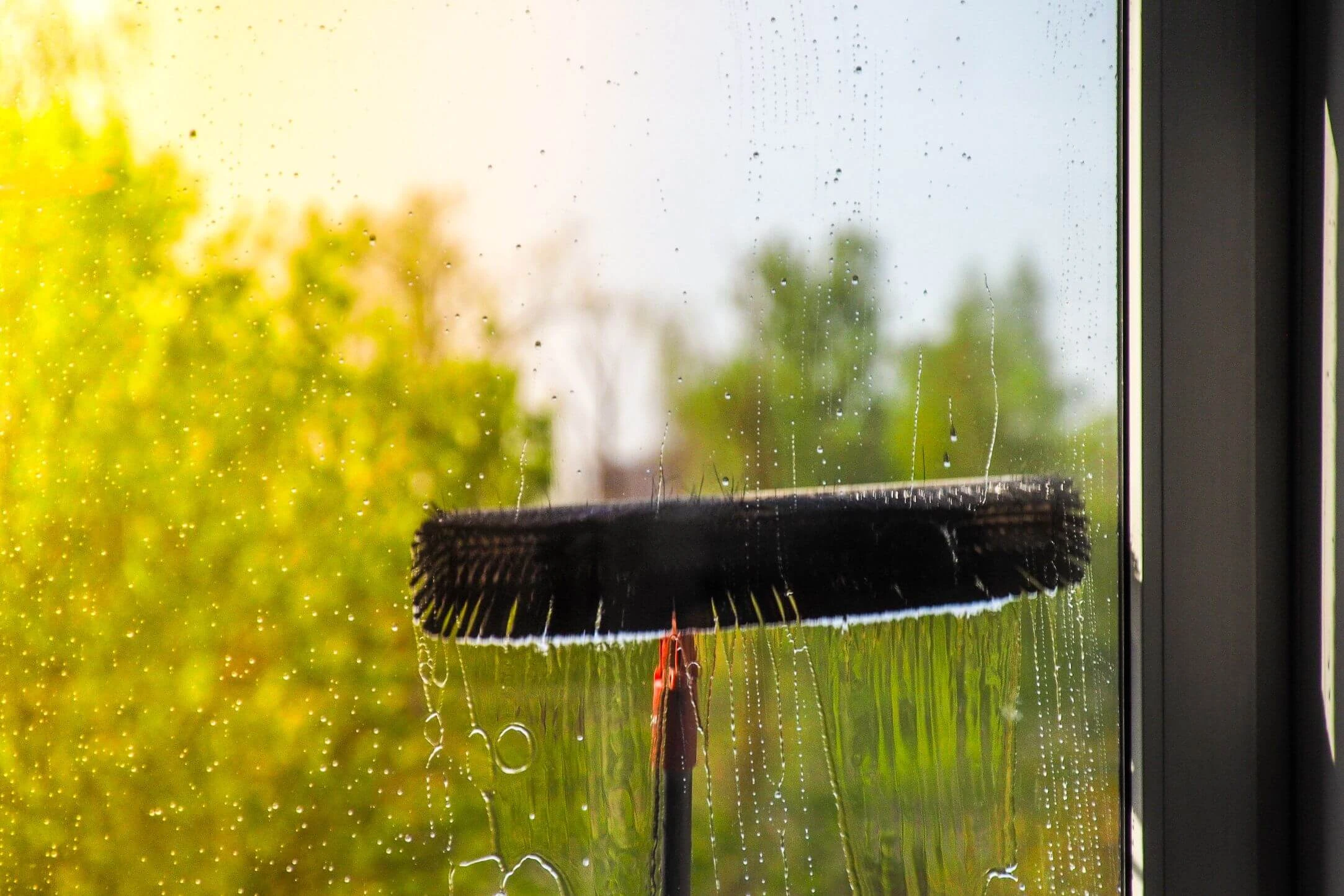 WindowComClean